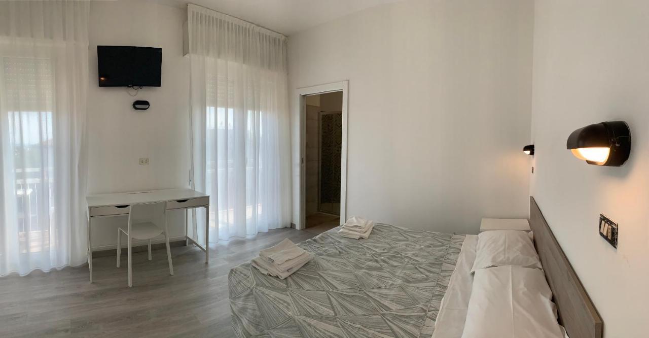 Hotel Laika Rimini Eksteriør bilde