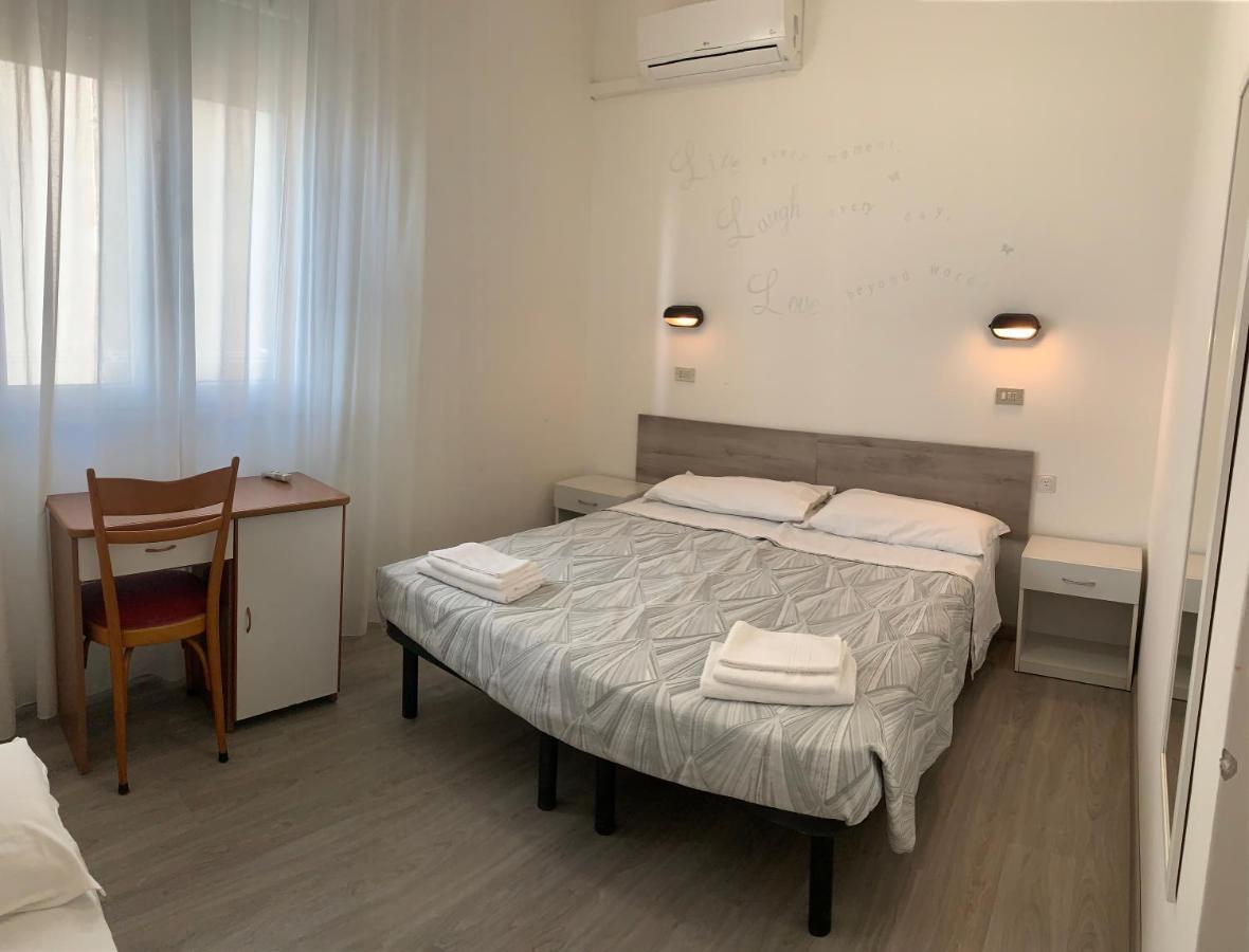 Hotel Laika Rimini Eksteriør bilde