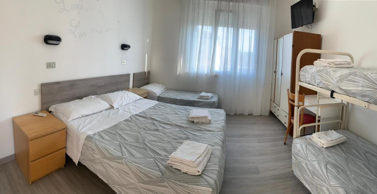 Hotel Laika Rimini Eksteriør bilde